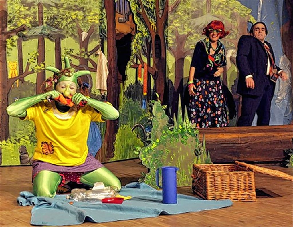 Die Olchis stürmen den Mühlehof.