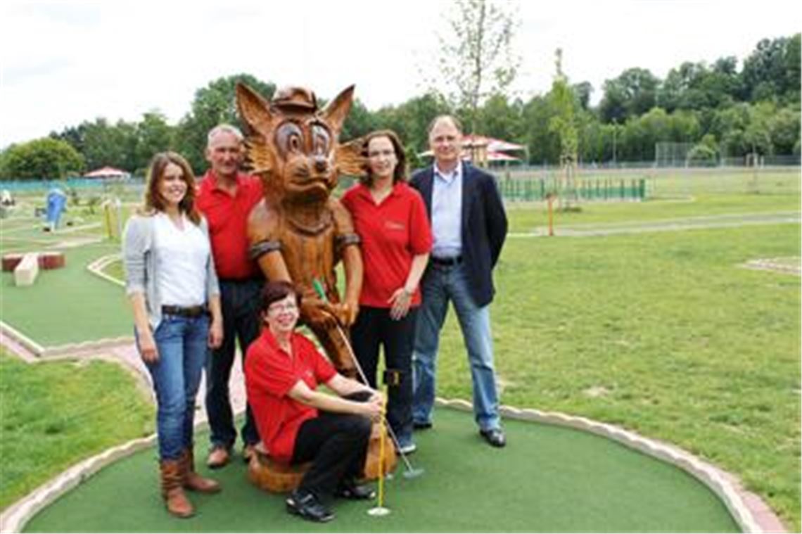 Die Organisatoren des Fuxini-Freizeitparks und des Mühlacker Tagblatt freuen sich auf den Familientag am 31. August. 
Foto: privat