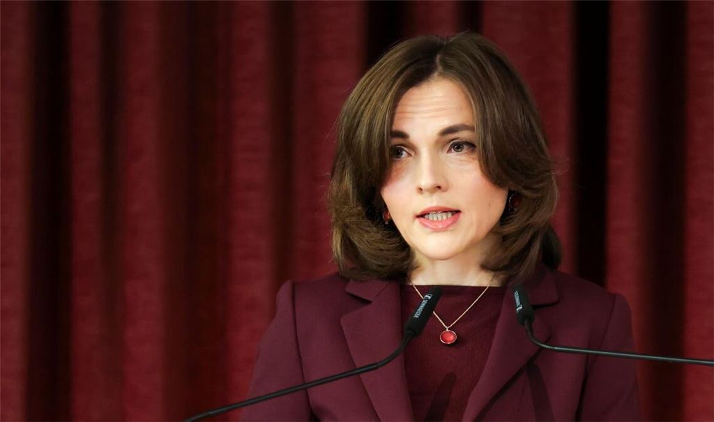 Die Ostbeauftragte Elisabeth Kaiser sieht Veränderungsbereitschaft in Deutschland, aber sie sorgt sich um Ungleichheit und Demokratieskepsis. (Archivbild)