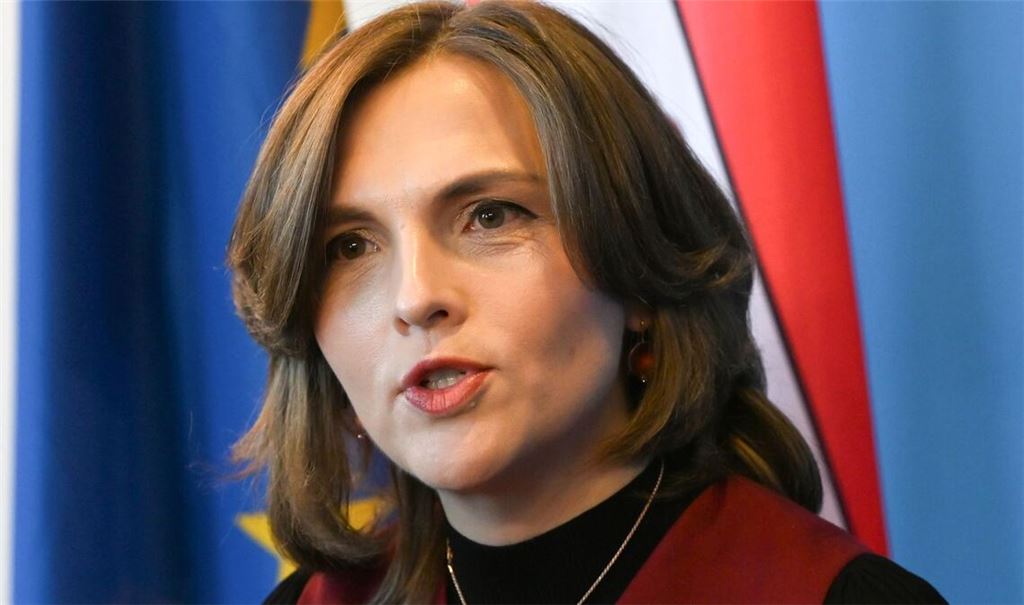 Die Ostbeauftragte der Bundesregierung, Elisabeth Kaiser, will sich beim Besuch der PCK-Raffinerie über den Übergang zu umweltfreundlicher Energie informieren (Archivbild).