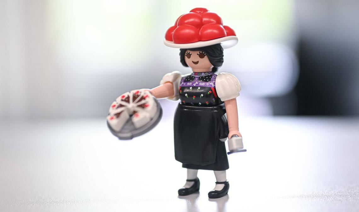 Die Playmobil-Sonderfigur „Schwarzwald Marie“ geht den Bund fürs Leben ein – und heiratet Hannes (Archivbild).
