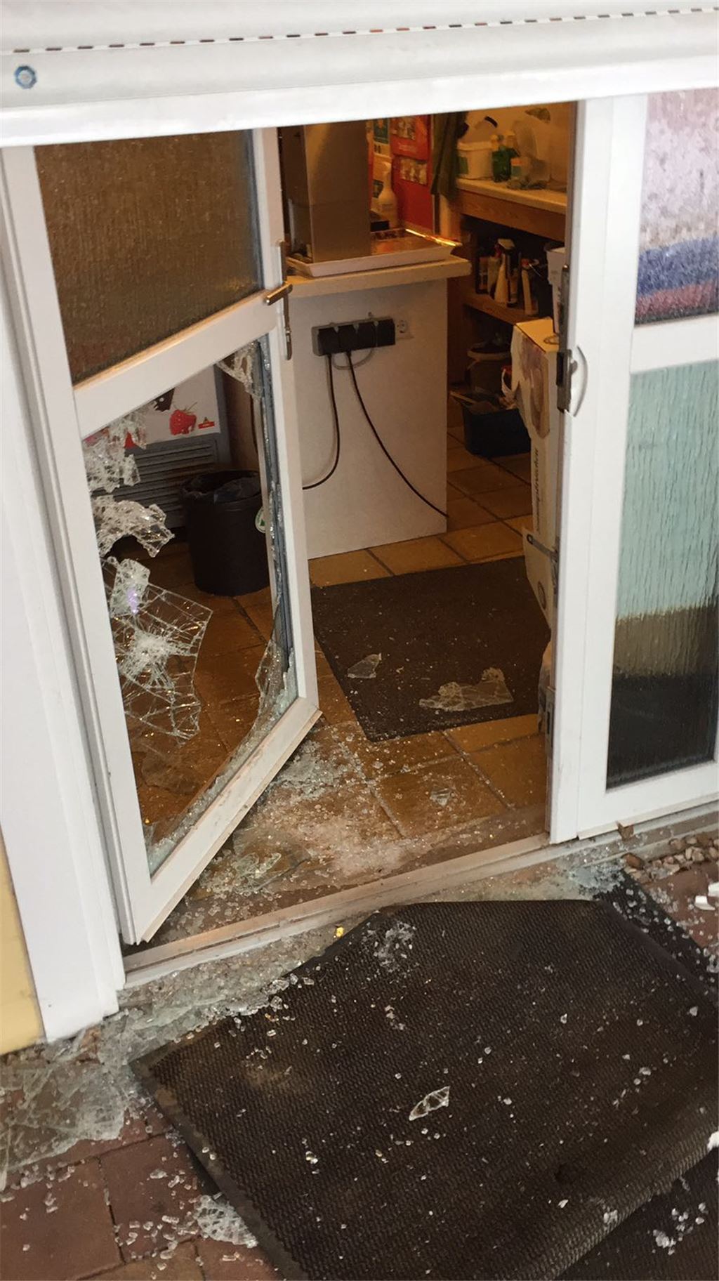 911_0008_71504_Einbruch_Fuxini_3