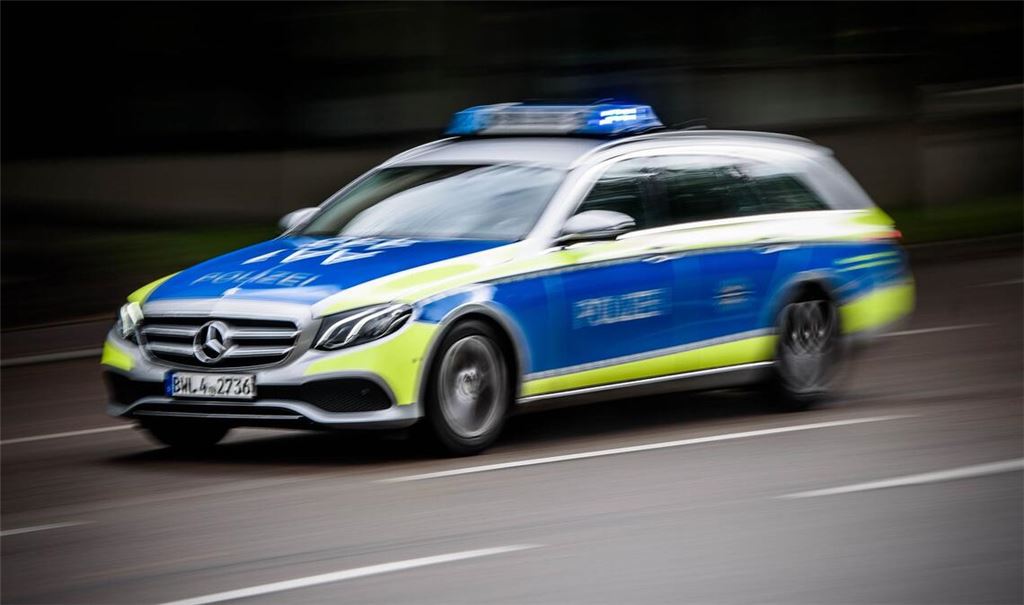 Die Polizei geht von einem „tragischen Bootsunfall“ aus.  (Symbolfoto)