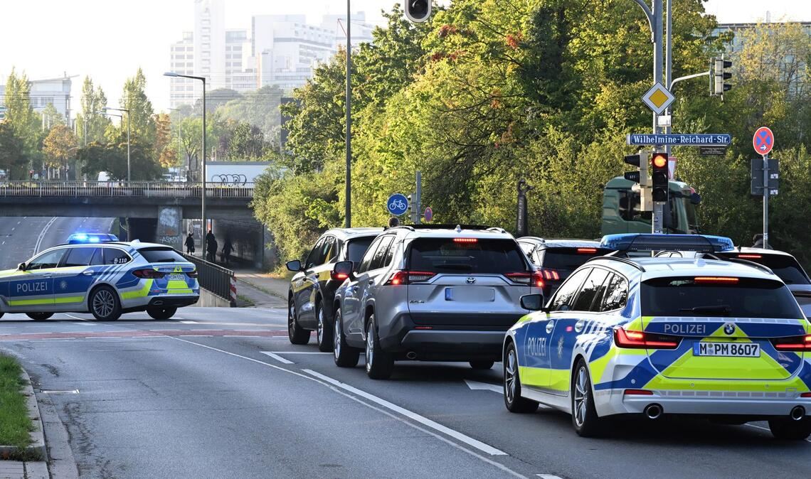 Die Polizei ist rund um die Theresienwiese unterwegs.