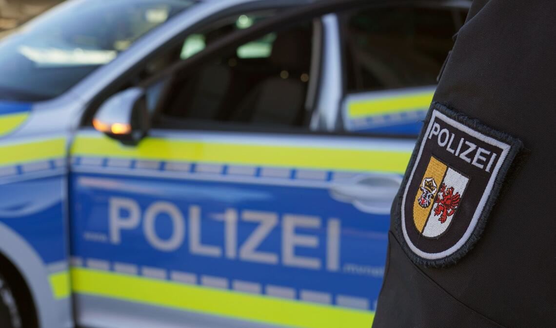 Die Polizei leitete eine Fahndung ein. (Symbolbild)