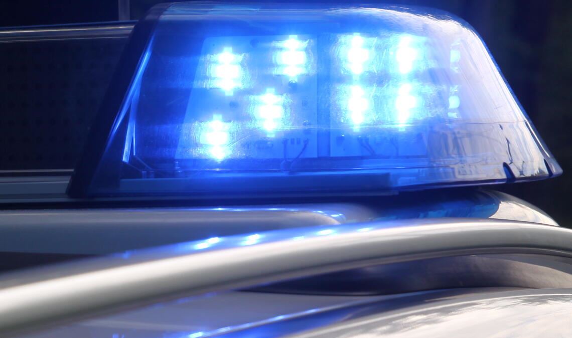 Die Polizei muss in Maulbronn Streitigkeiten schlichten, die auf offener Straße ausgetragen werden. Symbolfoto: Archiv/Disselhoff