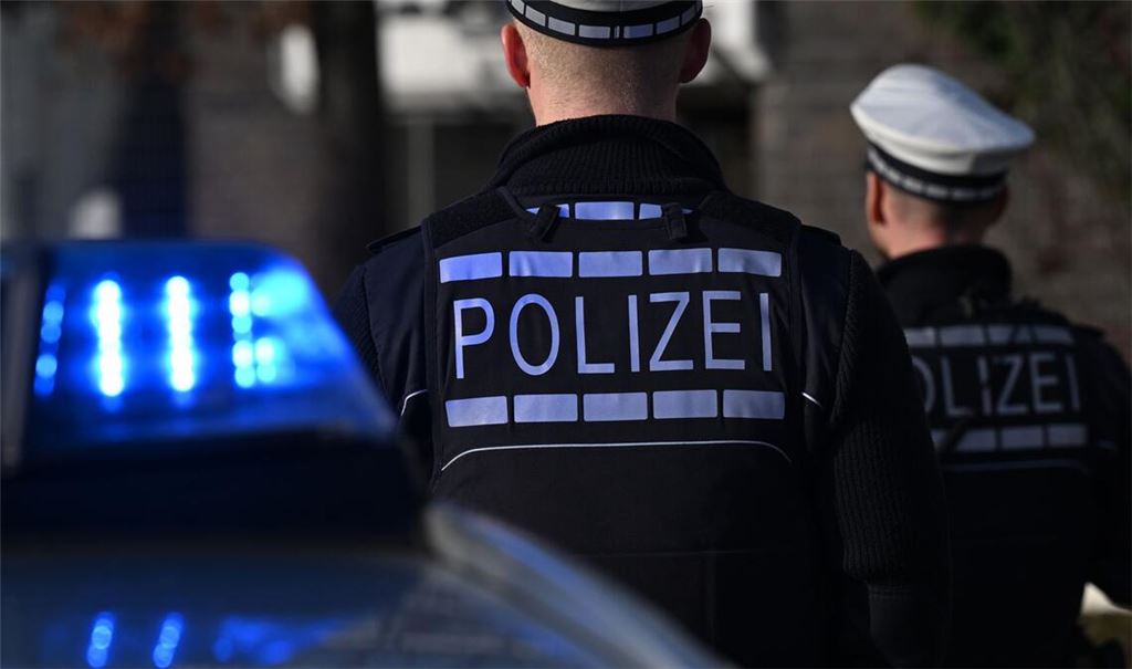 Die Polizei nahm den Verdächtigen fest (Symbolbild).