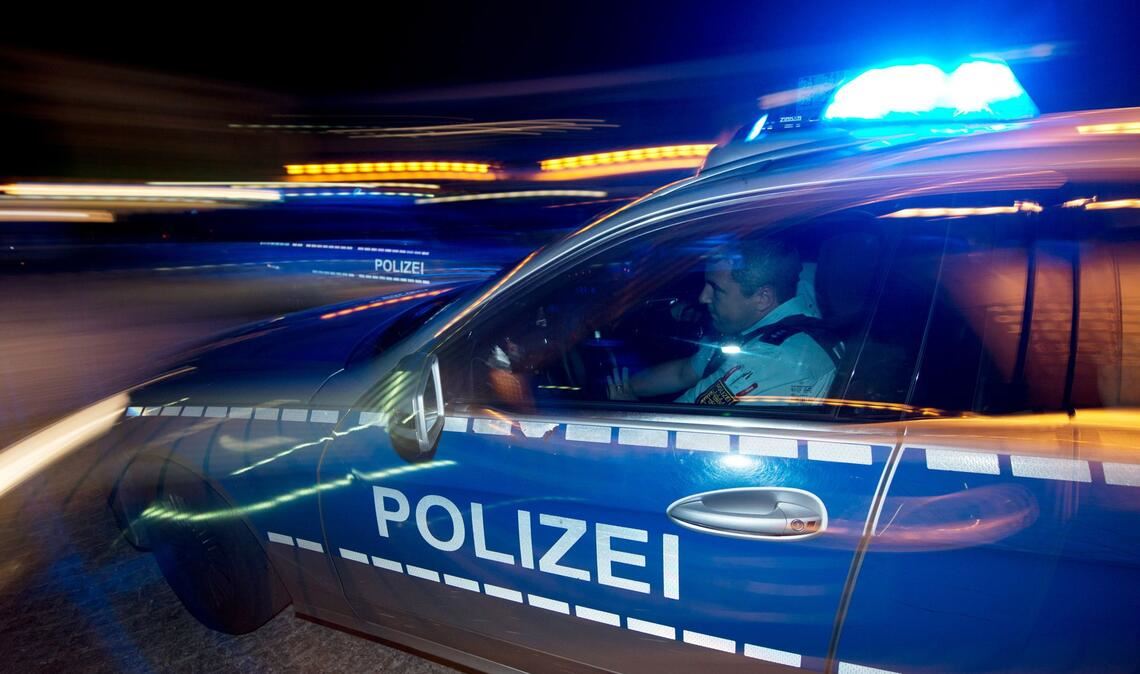 Die Polizei nahm die drei Männer fest. (Symbolbild)