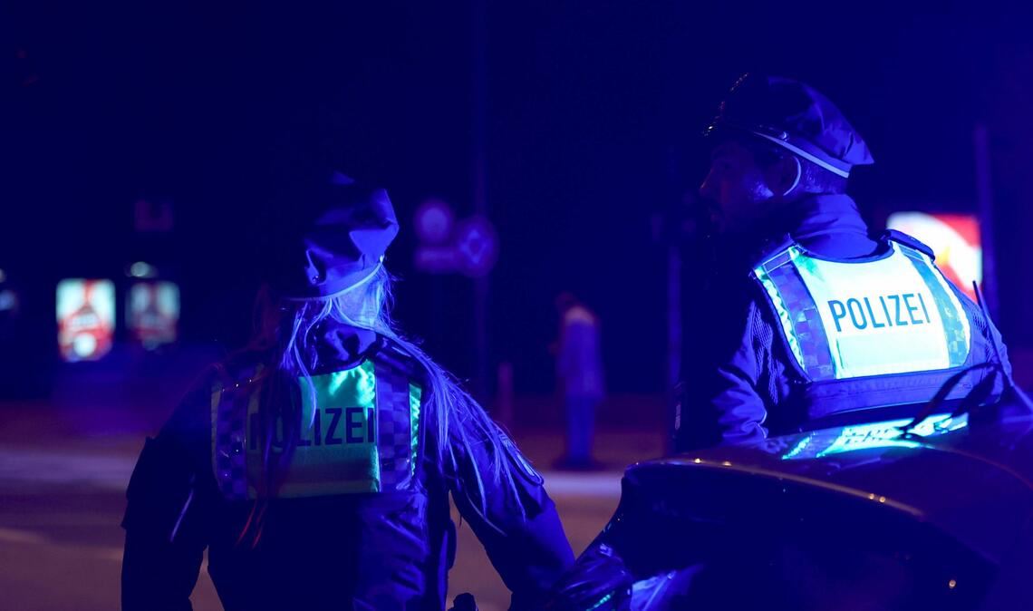 Die Polizei nahm in Tschechien sieben Verdächtige, darunter drei Beamte fest. (Symbolfoto)