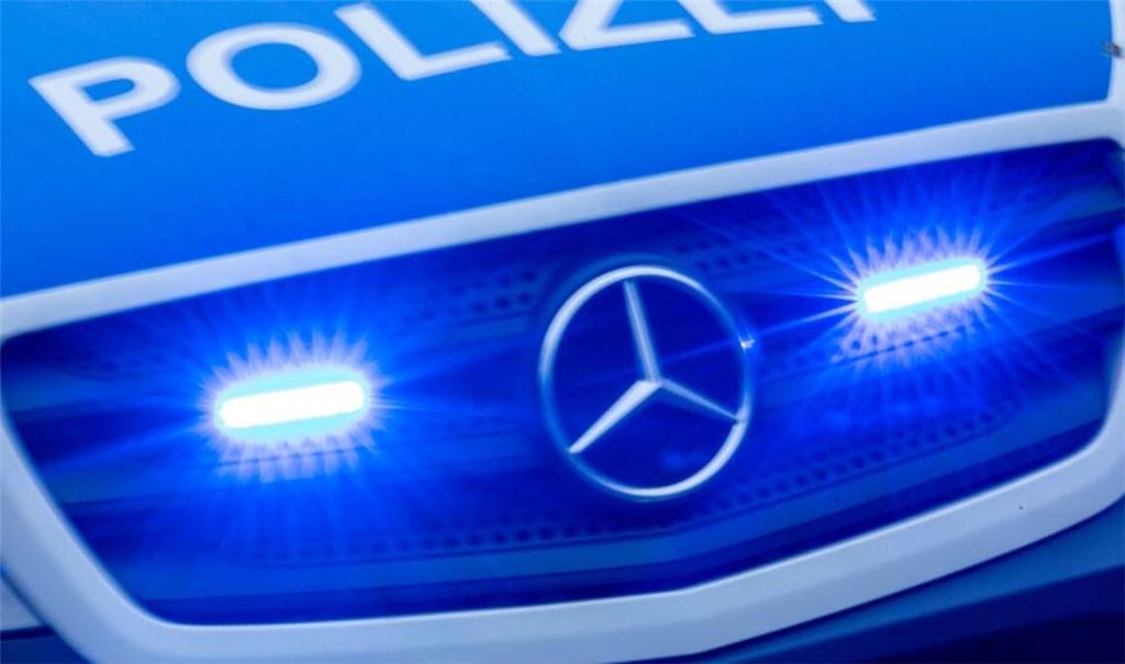 Die Polizei sucht Zeugen eines Unfalls in Spaichingen. (Symbolfoto)