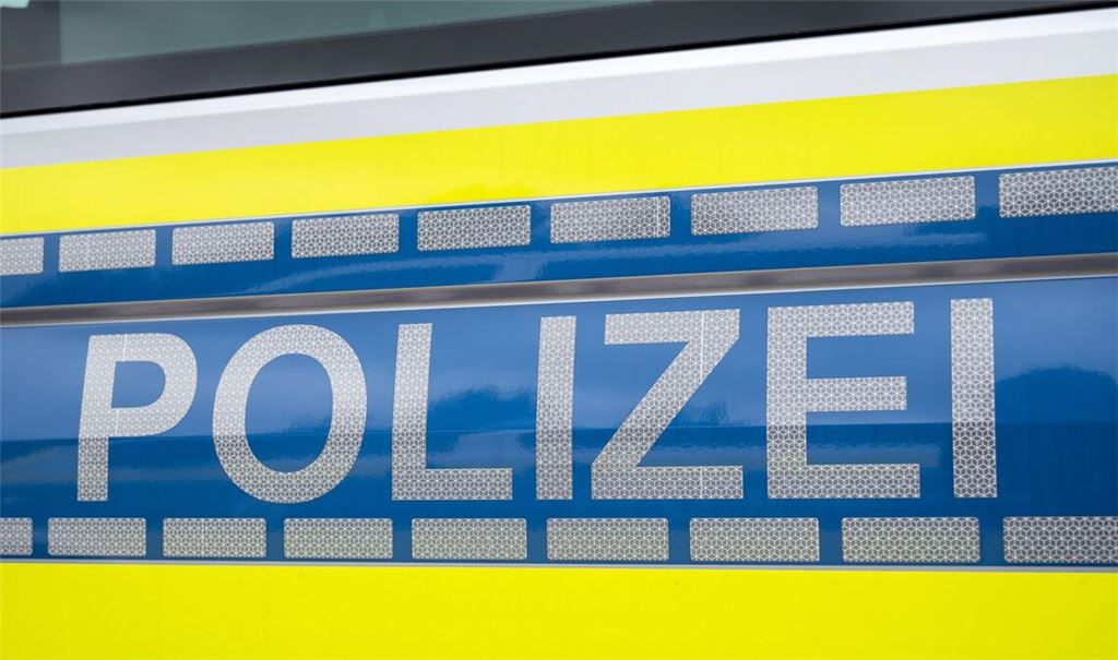 Die Polizei sucht nach Zeugen. (Symbolbild)