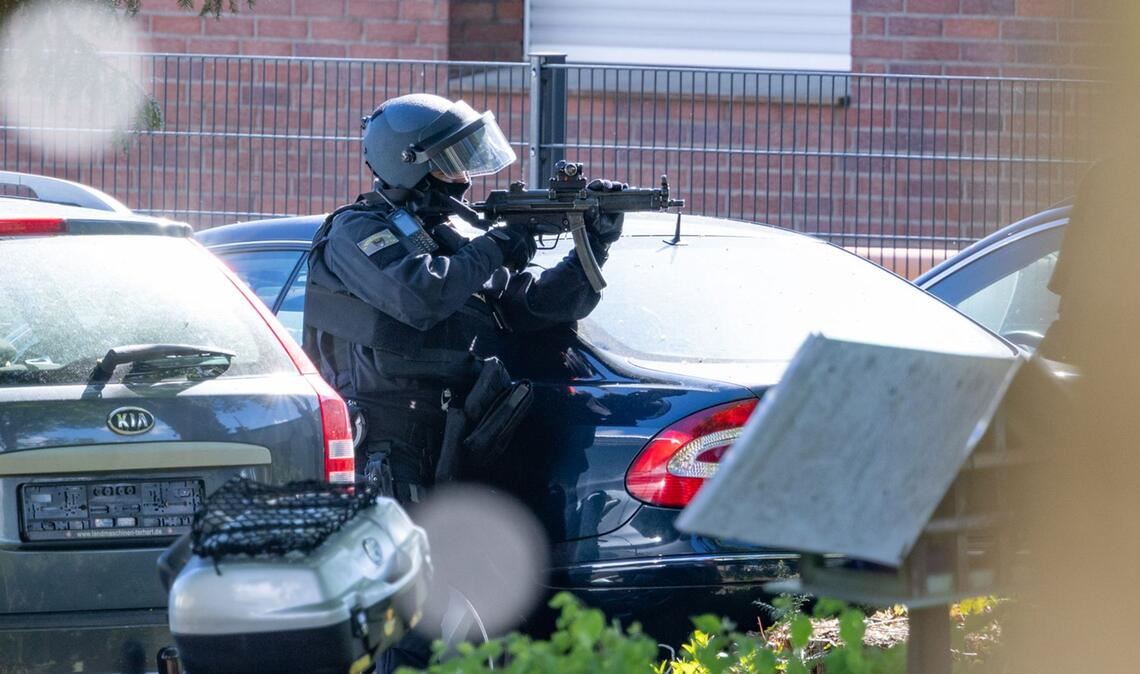 Die Polizeimaßnahmen sind wieder beendet.