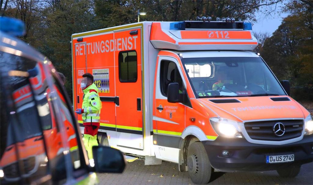 Die Polizisten waren dienstlich in Österreich unterwegs, als es zu dem Unglück kam. (Symbolfoto)