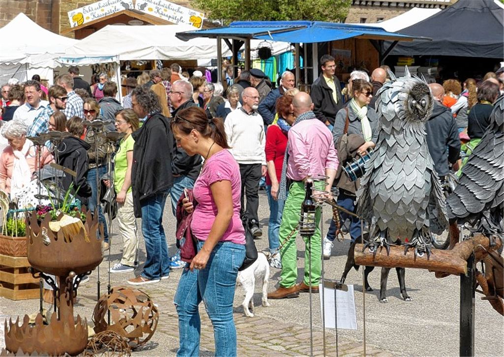 Die Qual der Wahl zwischen vielen handwerklich hochwertigen schönen Dingen hatten die Besucher des „Lebendigen Kunst-Handwerk“-Marktes an Ostern im Kloster Maulbronn.