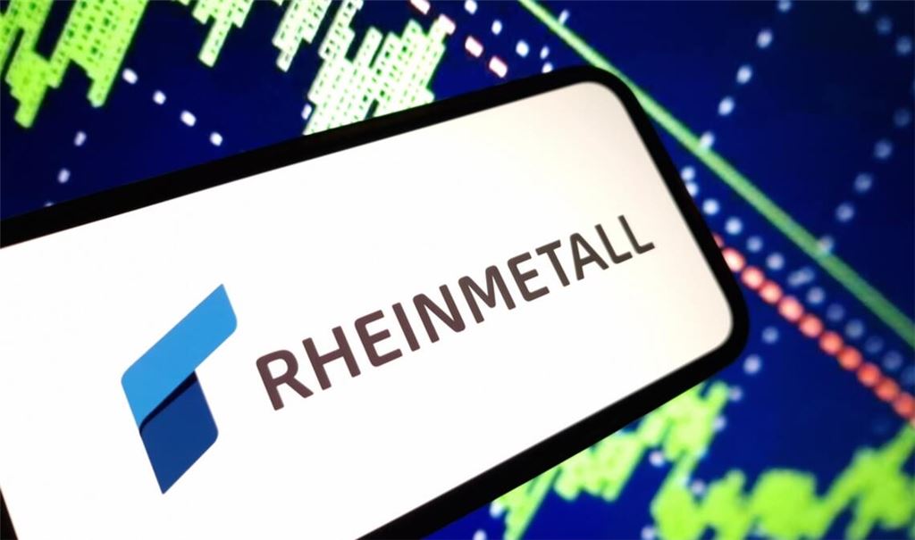 Die Rheinmetall-Aktie legt wieder zu. Zinssenkungssignale aus den USA, eine strategische Neuausrichtung und positive Analystenkommentare treiben den Kurs. Die Gründe zusammengefasst.