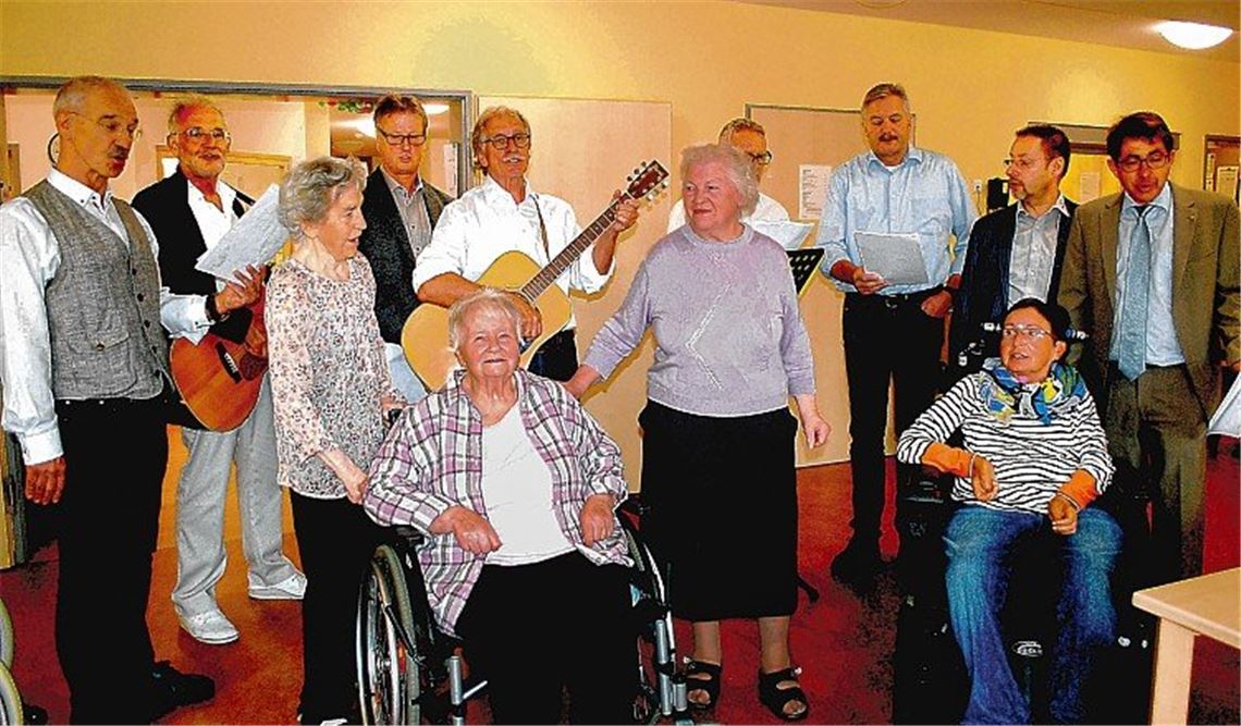 Rotarier bereiten eine Freude