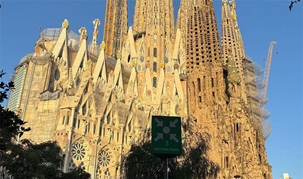 Die Sagrada Familia ist bereits seit Oktober höher als das Ulmer Münster und damit die höchste Kirche der Welt.