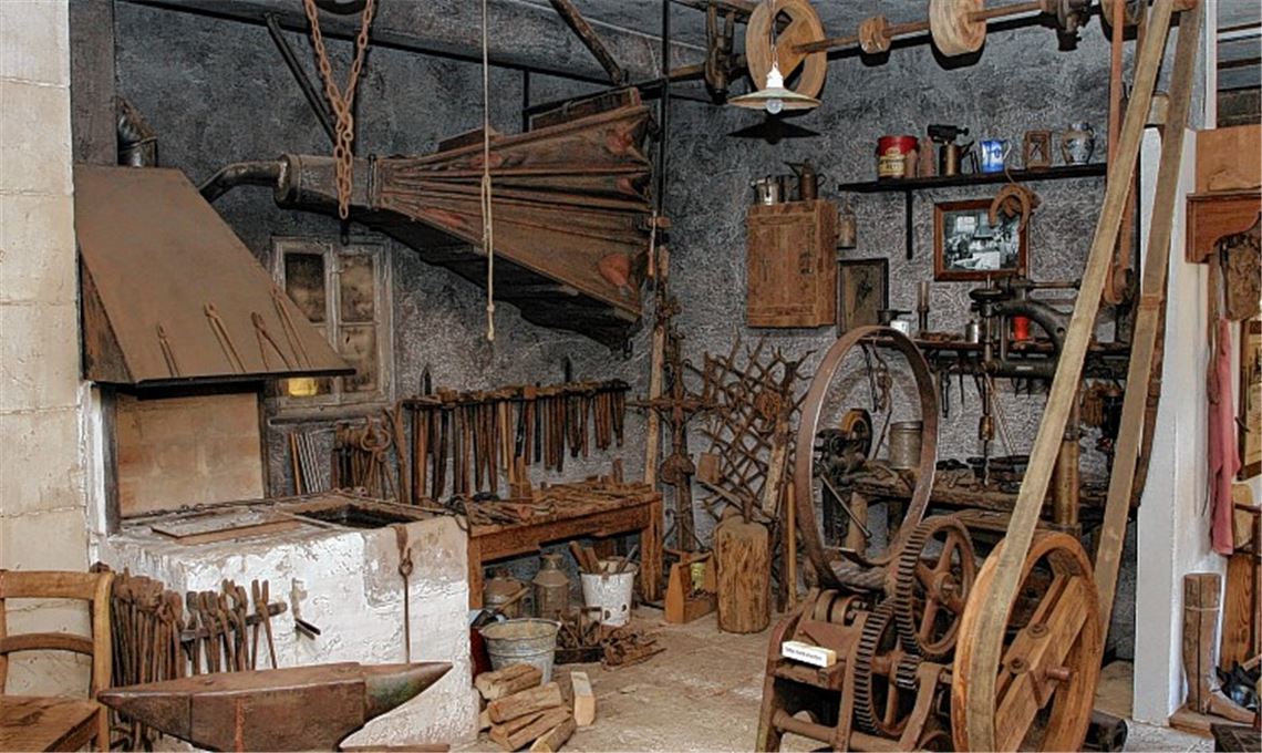 Arbeiten an Esse und Amboss