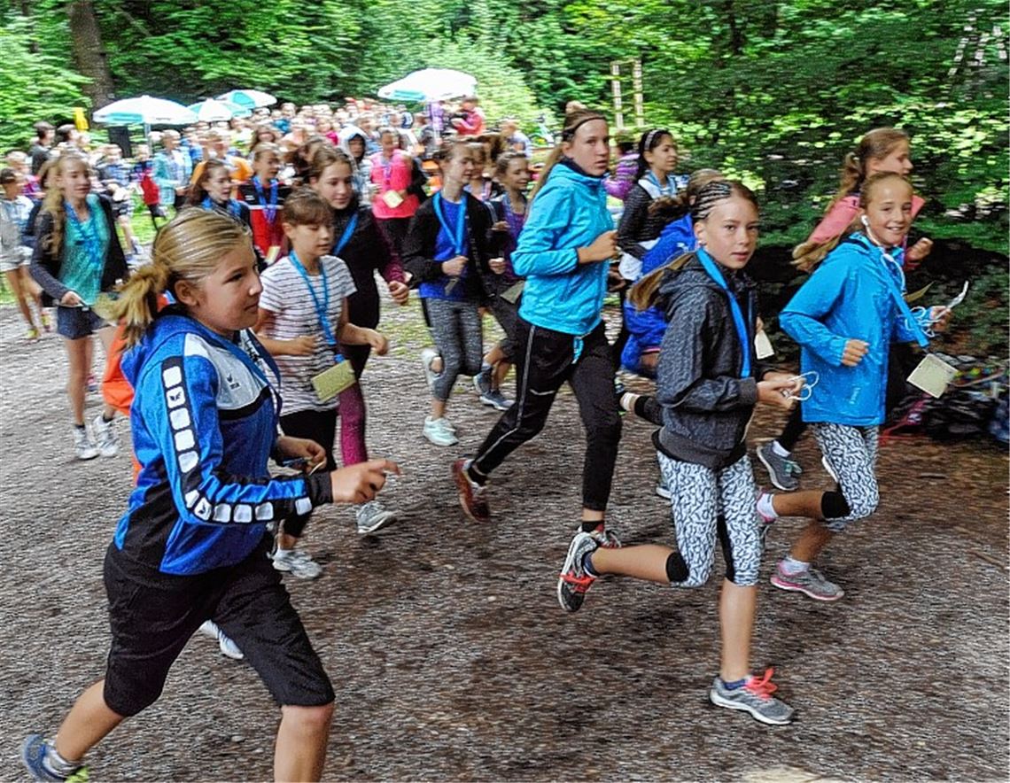 Schüler laufen für Afrika