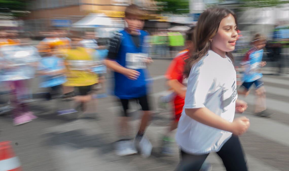 Die Schüler sind schnell unterwegs.