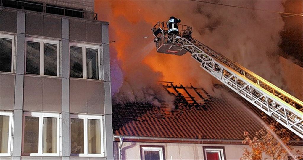 Feuer mit vier Toten schockt Pforzheim