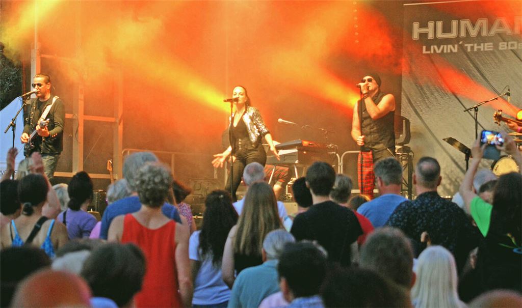 Die „SommerevEnz“ – hier der Auftritt der Band „Human“ im August 2023 – gelten als Highlight im Veranstaltungskalender der Stadt Mühlacker. Allerdings muss das Ferienfestival auf dem Festgelände an der stillen Enz auch gemanagt werden – und dazu braucht es beim gastgebenden Verein einen Finanzverwalter oder eine Finanzverwalterin. Foto: Archiv