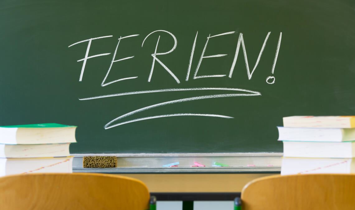 Wann sind in Deutschland die Ferien zu ende? Die Sommerferien 2025 enden je nach Bundesland zwischen dem 8. August und dem 15. September. Hier finden Sie alle Ferientermine im Überblick – ideal für Reise- und Urlaubsplanung.