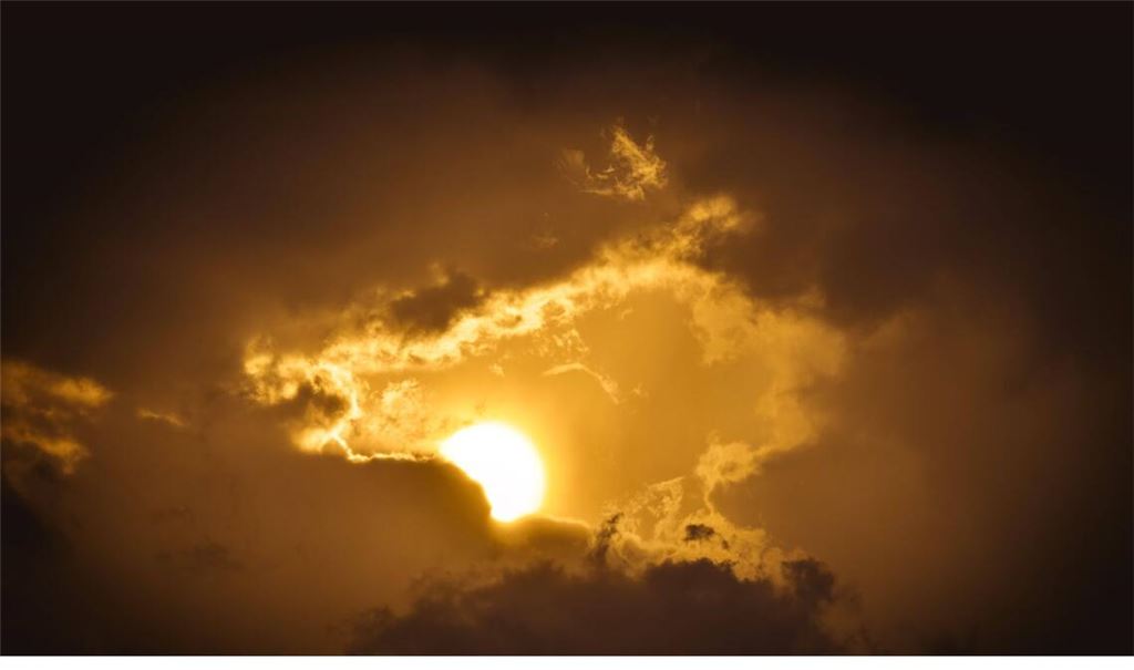 Die Sonne könnte im Laufe des Montags von Wolken und Regen verdrängt werden.
