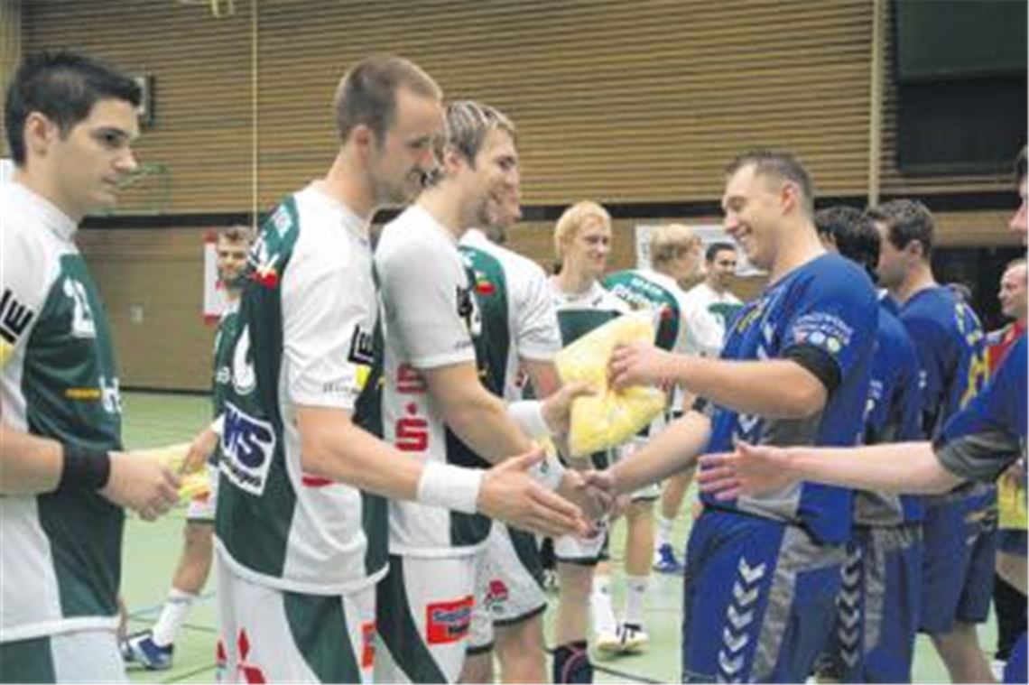 Die Spieler von Frischauf Göppingen (li.) haben sich in Mühlacker offenbar pudelwohl gefühlt. Deshalb gibt es bald ein Wiedersehen.
Archivfoto: Eigner