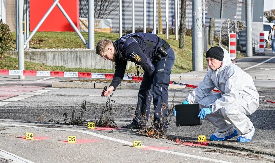 Die Spurensicherung war am Tag der Tat vor Ort.