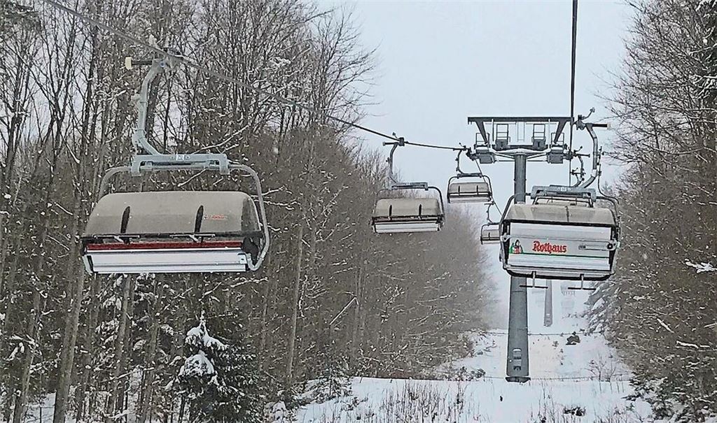 Die Staatsanwaltschaft hatte dem Mitarbeiter der Herzogenhornbahn fahrlässige Körperverletzung vorgeworfen (Symbolbild).