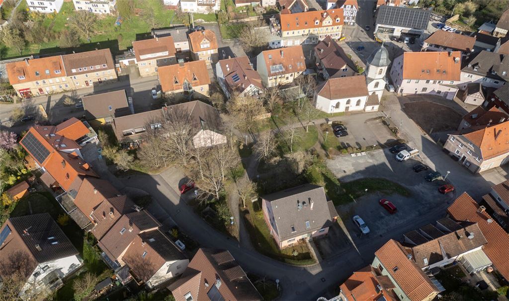 Die Sternenfelser Ortsmitte soll schöner werden. Im Rat geht es noch einmal um letzte Gestaltungsdetails. Foto: Fotomoment