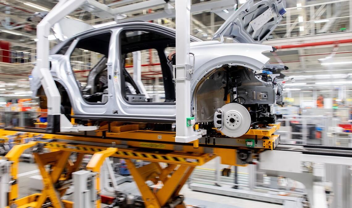 Die Stimmung in der deutschen Autoindustrie ist gesunken, es gibt aber auch positive Signale. (Symbolbild)