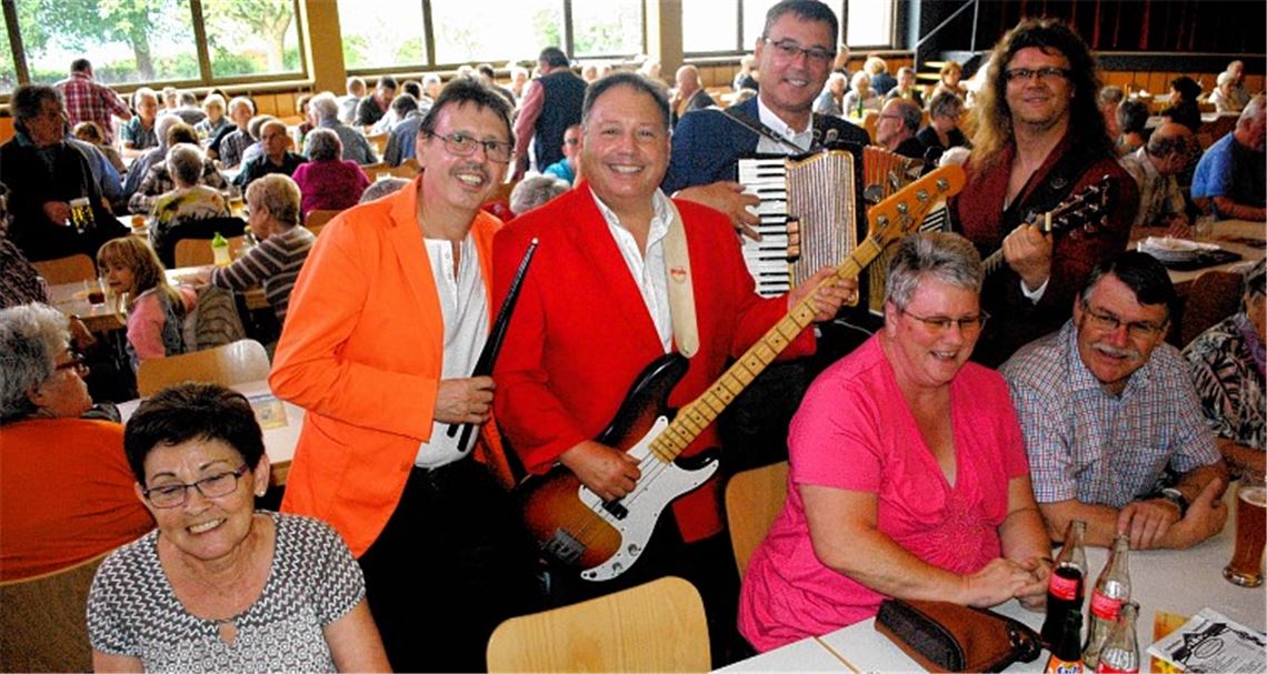 Feierstimmung unter Dach und Fach