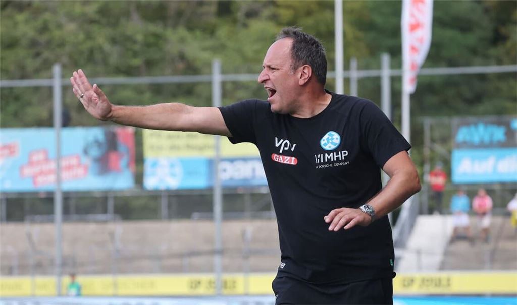 Die Stuttgarter Kickers sind unter Trainer Holger Bachthaler in Pflichtspielen noch ungeschlagen – die Partie beim FC 08 Homburg wird zum Härtetest.