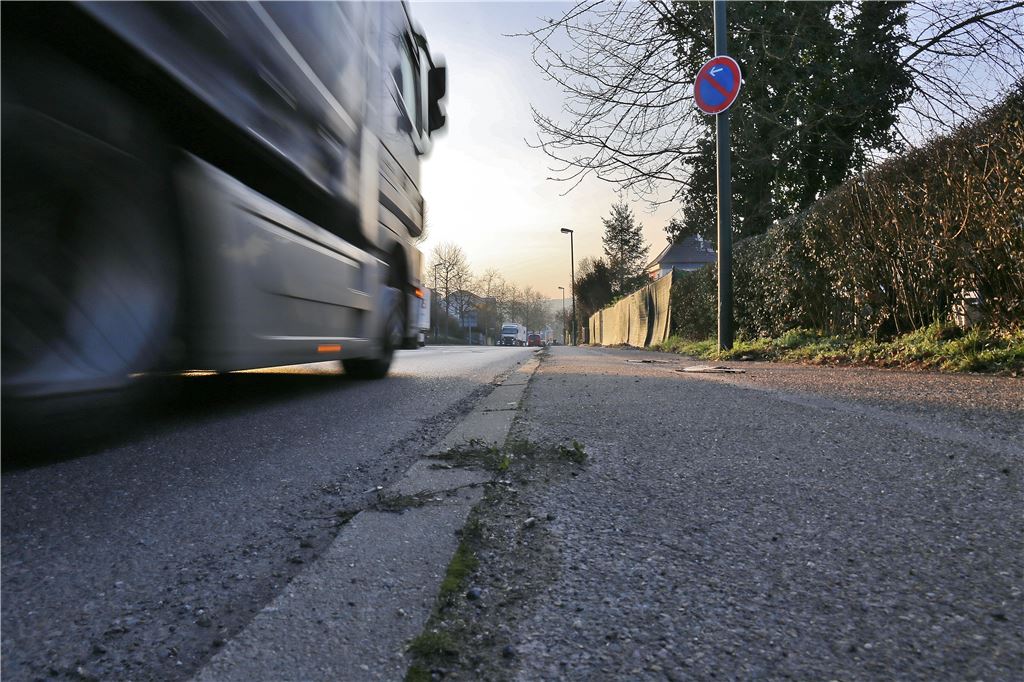 lh Verschmälerung Stuttgarter Straße Stadt B10 Schadstoff Stickstoff (7)