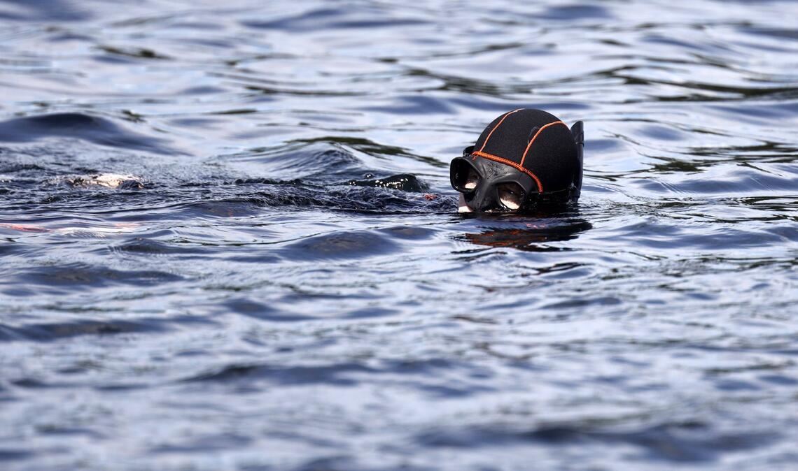 Die Suche nach den beiden vermissten Männern im Großen Wentowsee geht weiter. (Symbolbild)