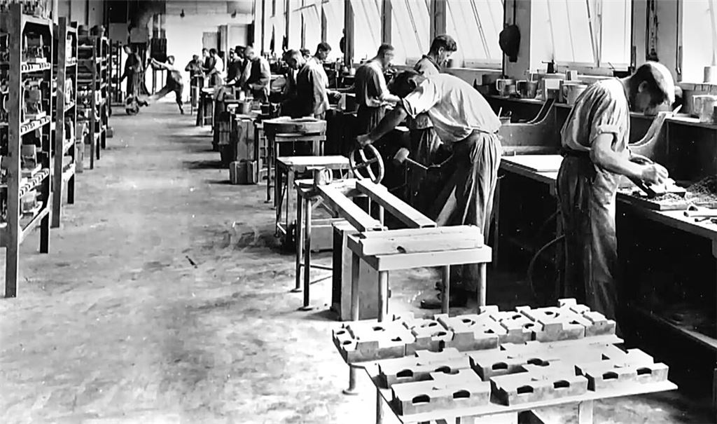 Die TV-Doku „Geraubtes Wirtschaftswunder – Die übertünchte Vergangenheit der Deutschen“ zeigt unter anderem Szenen aus der Firma Schenk. Foto: Screenshot/Stadtarchiv Maulbronn