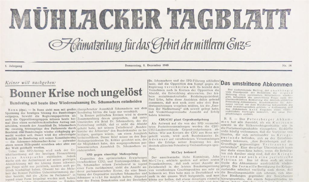 Die Titelseite des Mühlacker Tagblatt vom 1. Dezember. Der neue Monat bringt den Leserinnen und Lesern weiteren interessanten Lesestoff aus überregionalen und regionalen Quellen und zudem eine Verbesserung: Die Zeitung erscheint von nun an täglich. Fotos: Becker