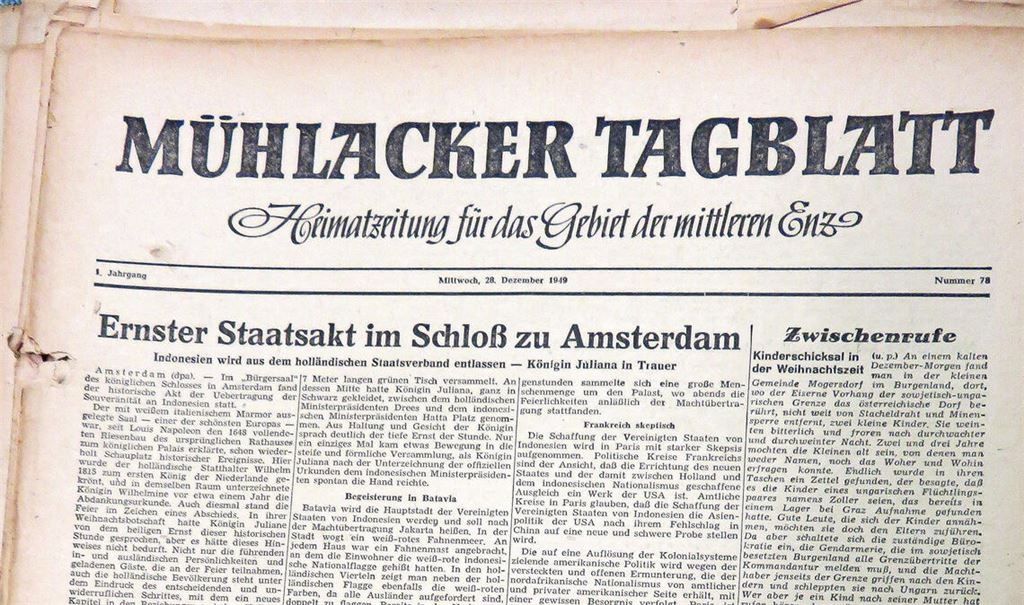Die Titelseite des Mühlacker Tagblatt vom 28. Dezember. Das dominierende Thema an diesem Mittwoch ist die Unabhängigkeit Indonesiens von den Niederlanden, die im Rahmen eines Staatsakts in Amsterdam besiegelt worden ist. Fotos: Becker
