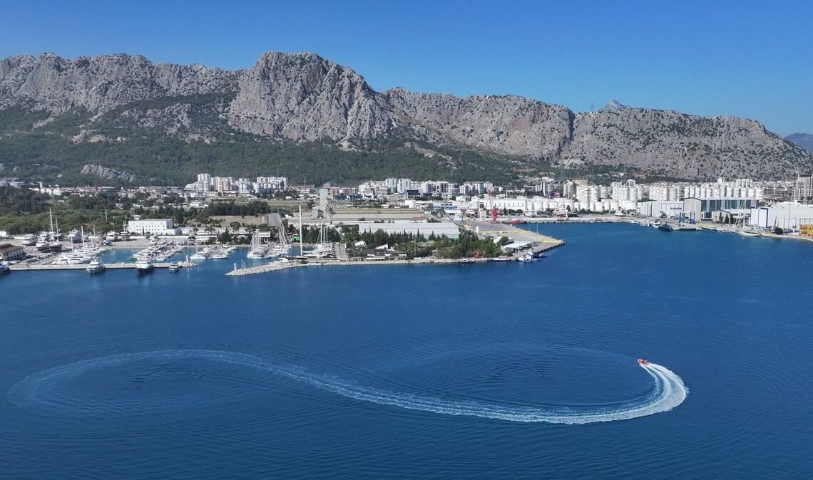 Die Türkische Riviera mit Antalya (Bild) gilt wie die fast alle Urlaubsdestinationen in der Türkei derzeit als sicher, wie das Auswärtige Amt in Berlin mitteilt.