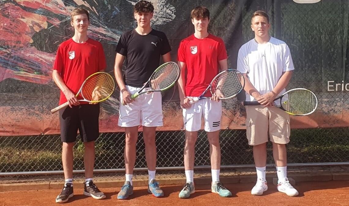 Die U18 mit Liam Goltzsch, Felix Wölfle, Jonathan Pulz, Oliver Wunsch (v.li.). Foto: privat