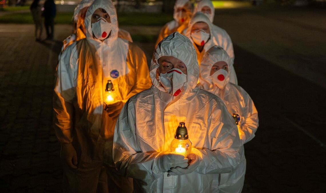 Die Ukraine wirft Russland zum Jahrestag "nuklearen Terrorismus" vor, weil das stillgelegte Kernkraftwerk Tschernobyl durch Drohnenschläge im Moskauer Angriffskrieg weiter Gefahren ausgesetzt ist.