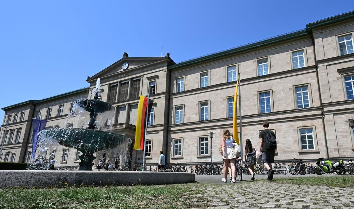 Die Universität Tübingen wird auch über dieses Jahr hinaus als Exzellenzuniversitäten gefördert.