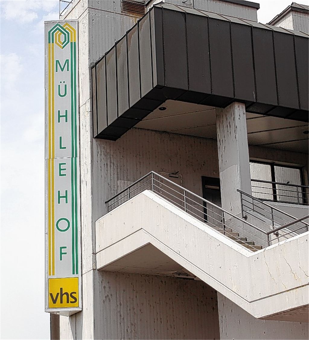Die Volkshochschule wird noch 2013 innerhalb des Mühlehofs umziehen. Foto: Sadler