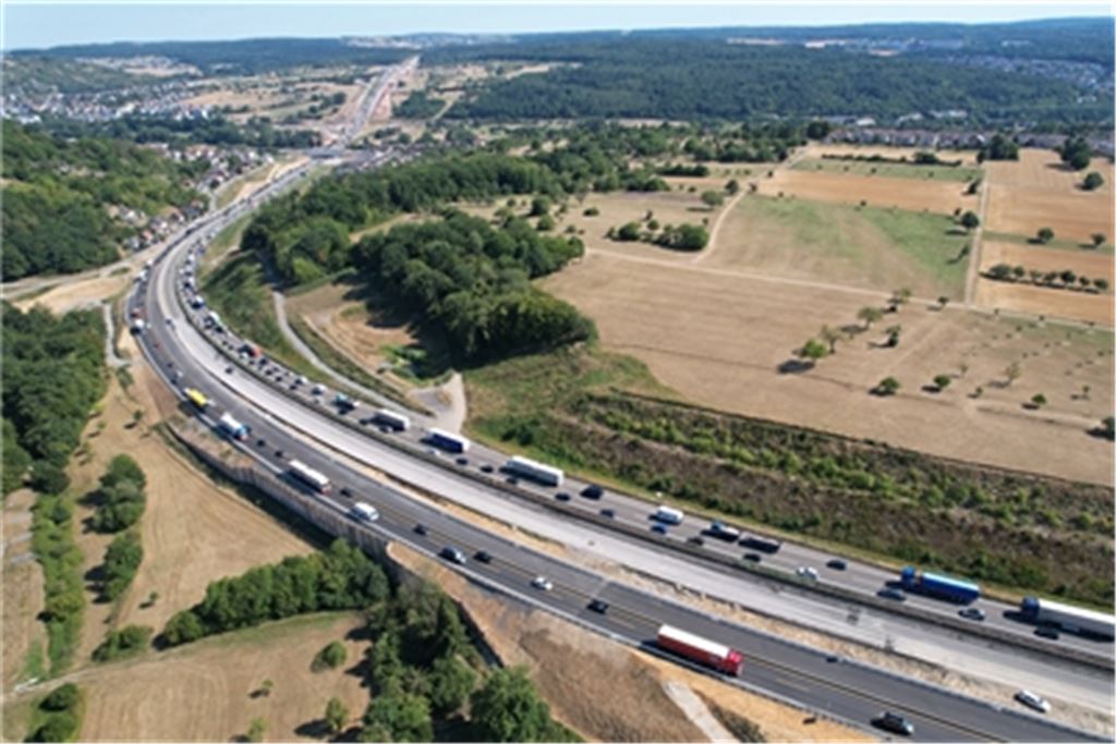 Die Vollsperrung wird wegen verschiedener Arbeiten im Zuge des sechsspurigen Ausbaus der A8 im Enztal notwendig. Foto: Archiv