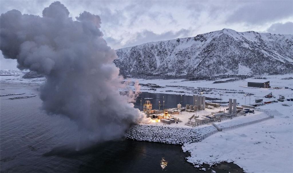 Die Vorbereitungen zum zweiten Testflug am Weltraumbahnhof in Norwegen. (Handout)