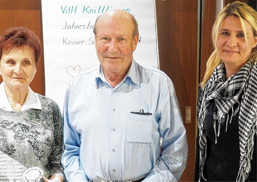 Treue Helfer tragen den Verein