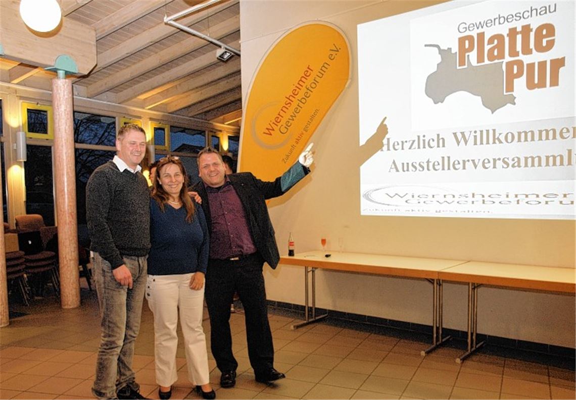 Die Vorstandsmitglieder des Gewerbeforums Gerd Kristek (li.), Diana Meichel und Gerd Gölz freuen sich auf die Messe. Foto: Appich
