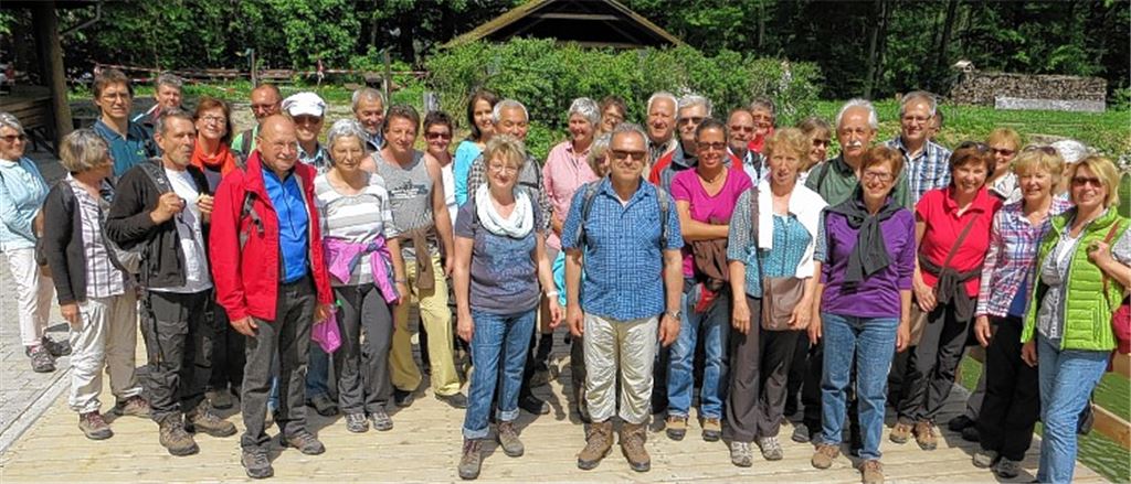 Die Wandergruppe auf dem Ottilienberg.